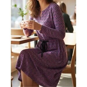 THE NORTH FACE Women’s Dress Purple zig zag pattern, drawstring Size Small